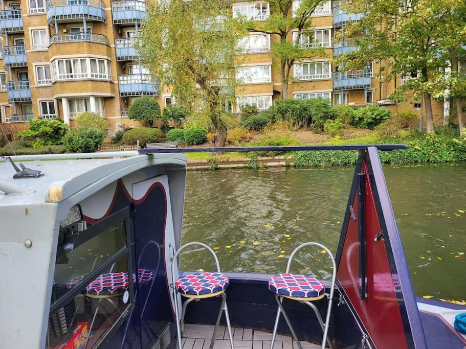 Comfy Canal Boat In Little Venice For Family & Friends Hotel London Exterior photo